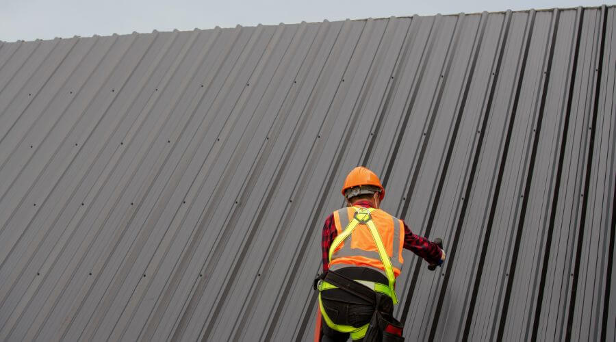 Expert new roof installation services in Little Suamico, WI